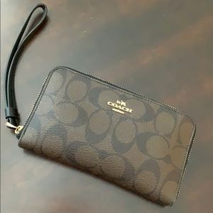 Coach Wallet/Wristlet